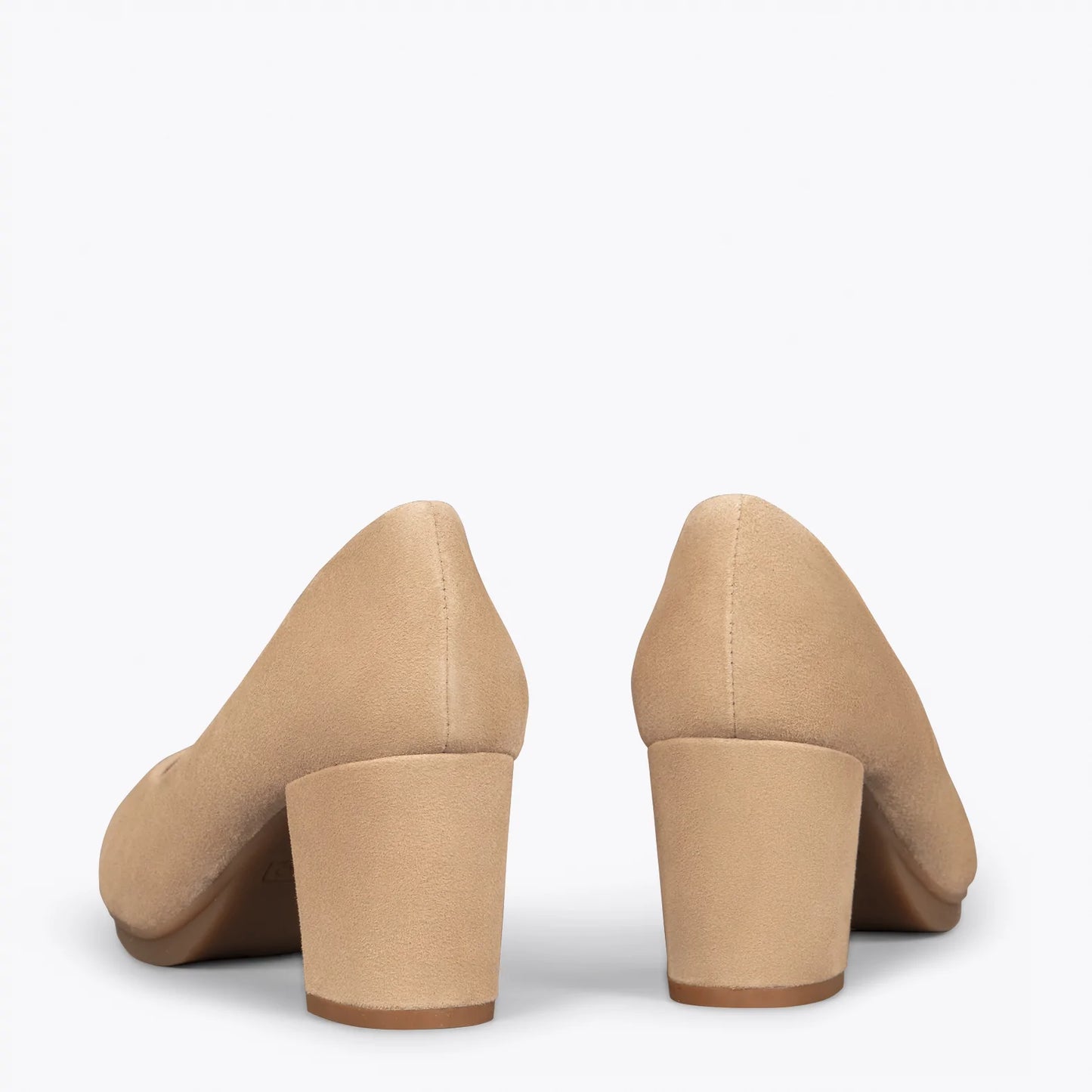 URBAN S – Zapatos de tacón medio de ante BEIGE